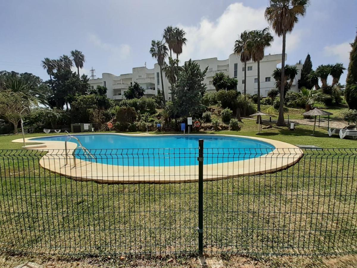 Estepona Golf Apartment Exteriör bild