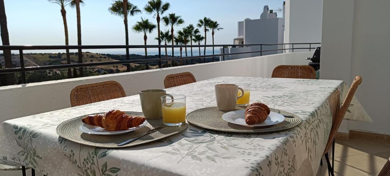 Estepona Golf Apartment Exteriör bild