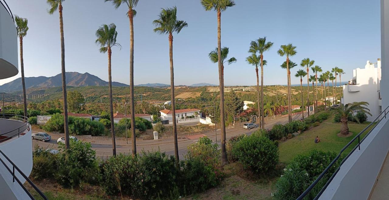 Estepona Golf Apartment Exteriör bild